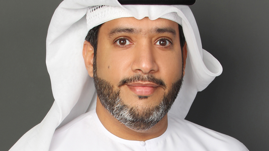 الإمارات تقود تحوّلاً عالمياً في توظيف رؤساء تنفيذيين للذكاء الاصطناعي لقيادة التحول في القطاعات الحيوية