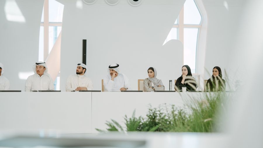 متحف المستقبل يستعرض مسيرة الإبداع العربي نحو العالمية ضمن أولى جلسات "الملتقى المعرفي" 