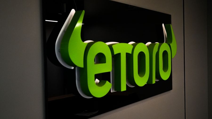 Controlling Emotions Is the Secret to Successful Investing in the UAE: eToro Survey Reveals