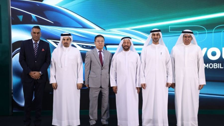 Evolve Future Mobility Show unveils the world’s most advanced AI-powered A2RL Autonomous Formula 1 car