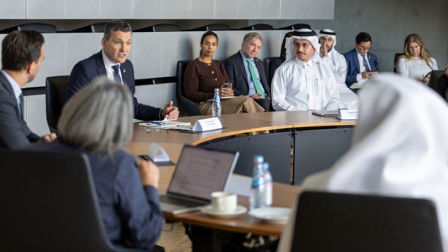 الوزير الكندي للذكاء الاصطناعي والتحول الرقمي يُناقش التطورات الرقمية خلال اجتماع مفتوح نظمته "وايز"