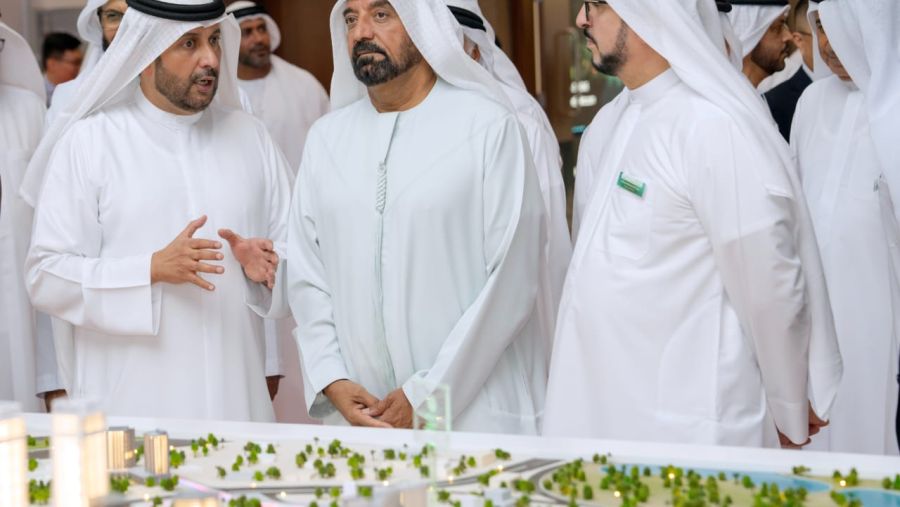 "إمباور" ترسّخ ريادتها بعرض أكبر مشروع تبريد مناطق بالعالم  أمام سمو الشيخ أحمد بن سعيد في "ويتيكس 2025"