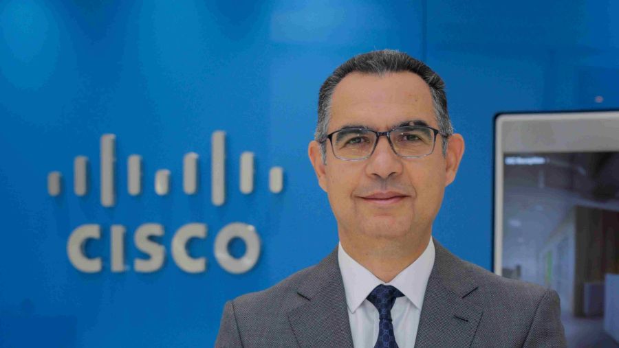 92% من المؤسسات في الإمارات العربية المتحدة تخطط لنشر الذكاء الاصطناعي الوكيل، وأكثر من نصف المؤسسات تستثمر في سعة مراكز البيانات لدعم التبني المتزايد للذكاء الاصطناعي