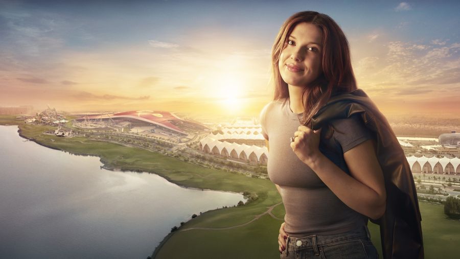 نجمة "Stranger Things" ميلي بوبي براون تختار جزيرة ياس لقضاء عطلتها القادمة