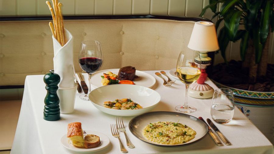 عودة قائمة الكمأة البيضاء الموسمية إلى كافيه ميلانو في فندق فورسيزونز أبوظبي 