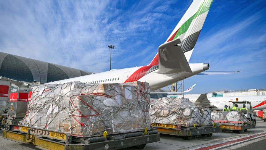 طيران الإمارات و"دبي الإنسانية" تُطلقان جسراً جوياً إلى سريلانكا لنقل المساعدات الإغاثية العاجلة