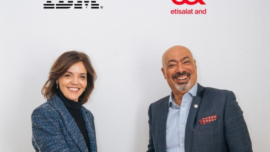 إي آند" وIBM تكشفان عن الذكاء الاصطناعي الوكيل على مستوى المؤسسات لإحداث نقلة نوعية في الحوكمة والامتثال