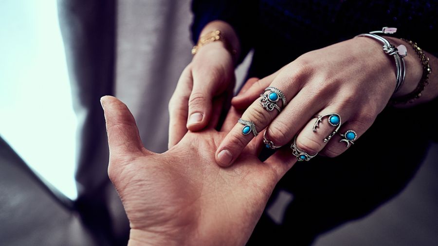palm reading trend