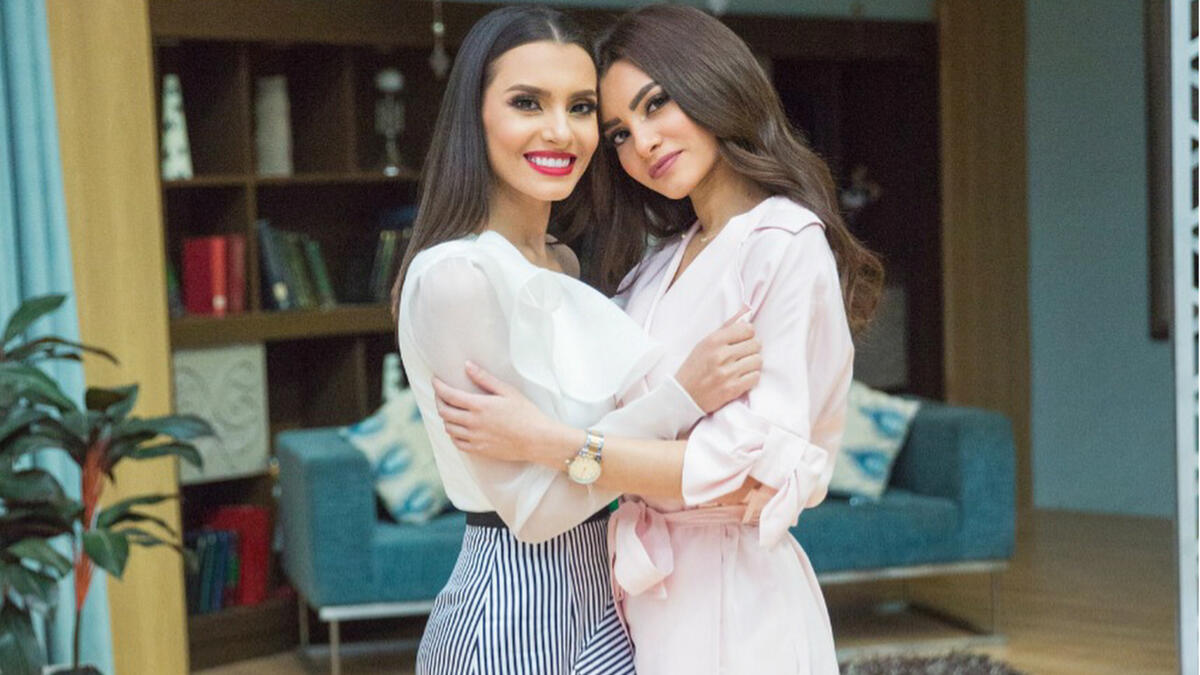 Source carmensoliman InstagramCarmen and her sister Farah are like twins Source carmensoliman Instagram