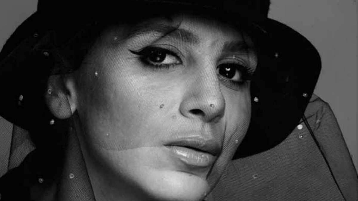 Jamila Awad can currently be seen in the film Sabe Al Bromba Source enigmamagazine