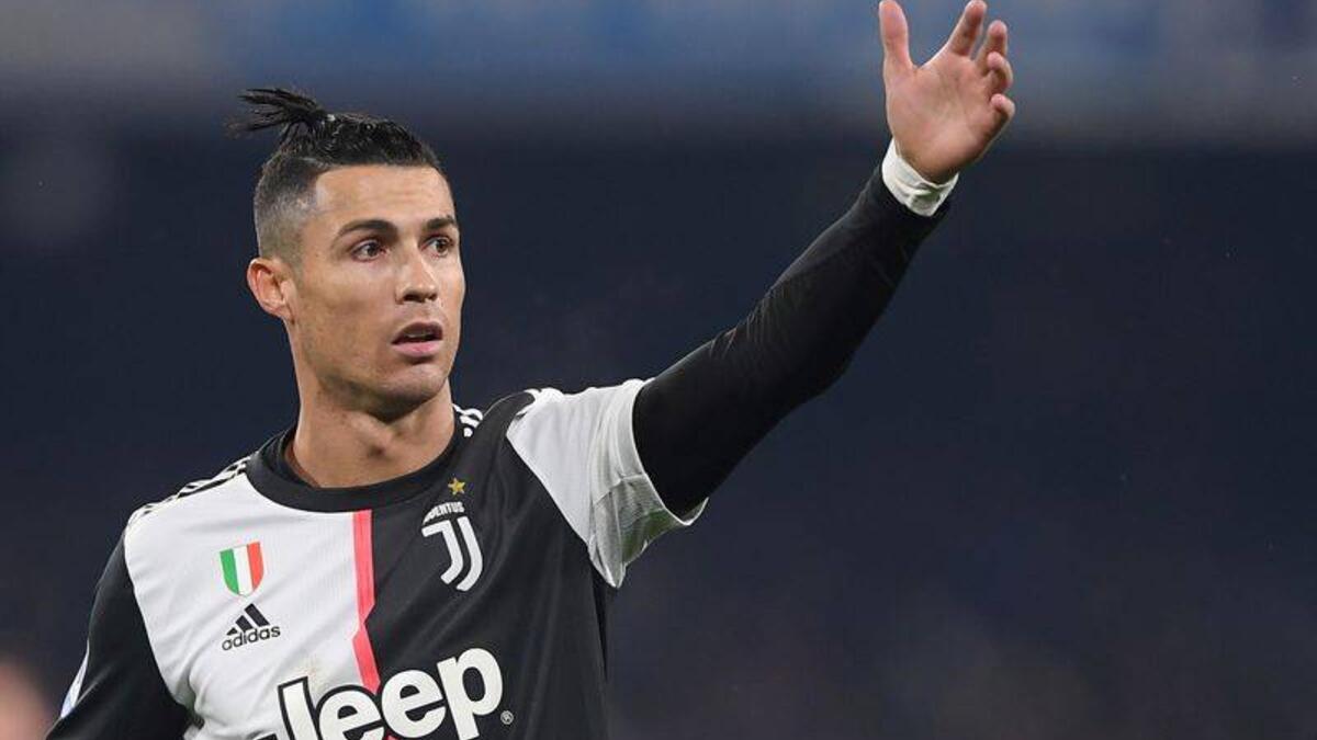 لاعب يوفنتوس كريستيانو رونالدو (35 عاماً) وقيمته 75 مليون يورو