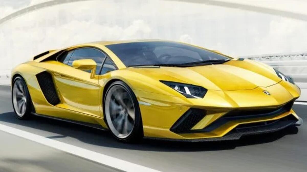 لامبورغيني آفينتادور