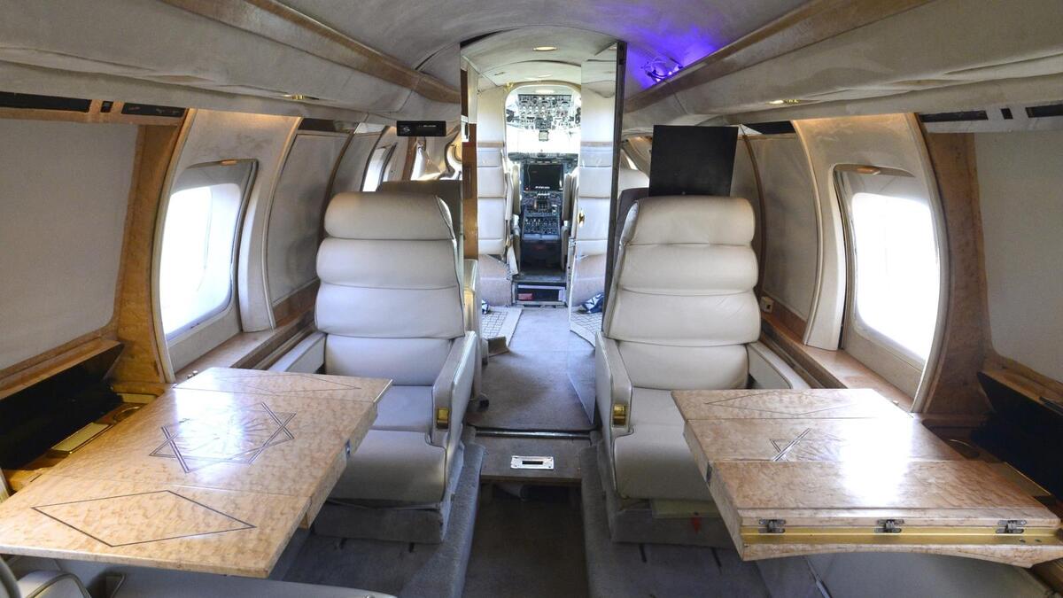 وأضاف: "الأسبوع الماضي، نقلنا أفراد عائلات ملكية في طائرات خاصة إلى الشرق الأوسط، ومناطق نائية في كندا، وجزر قبالة السواحل الإسكندنافية".