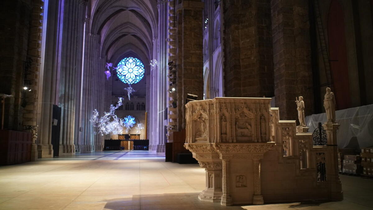 في نيويورك تم تحويل كاتدرائية سانت جون في منطقة مانهاتن الى مستشفى مؤقت لاستقبال المرضى بعد تحول المدينة الى بؤرة تفشي فيروس "كورونا".