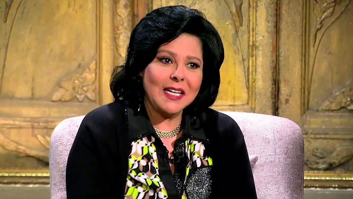 بينما حصلت الإعلامية والفنانة إسعاد يونس، على 800 ألف جنيه أو ما يعادل  50 ألف دولار أمريكي.