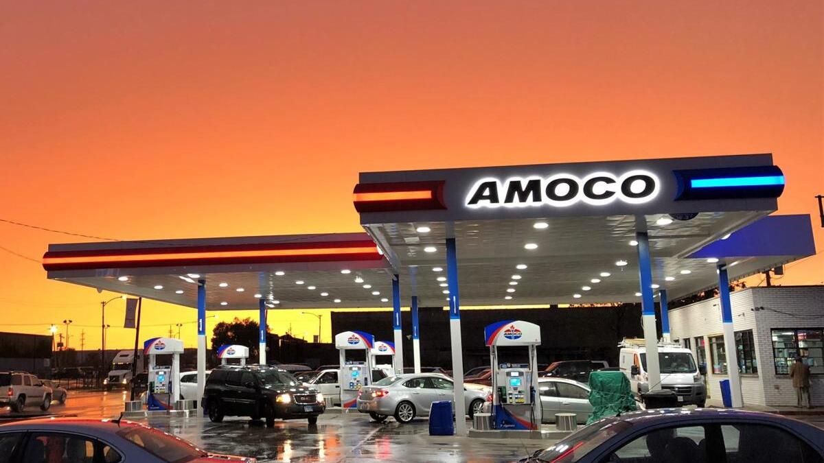 BP and Amoco: الأطباء والممرضين وعمال المستشفيات يمكنهم الحصول على خصم على الوقود.