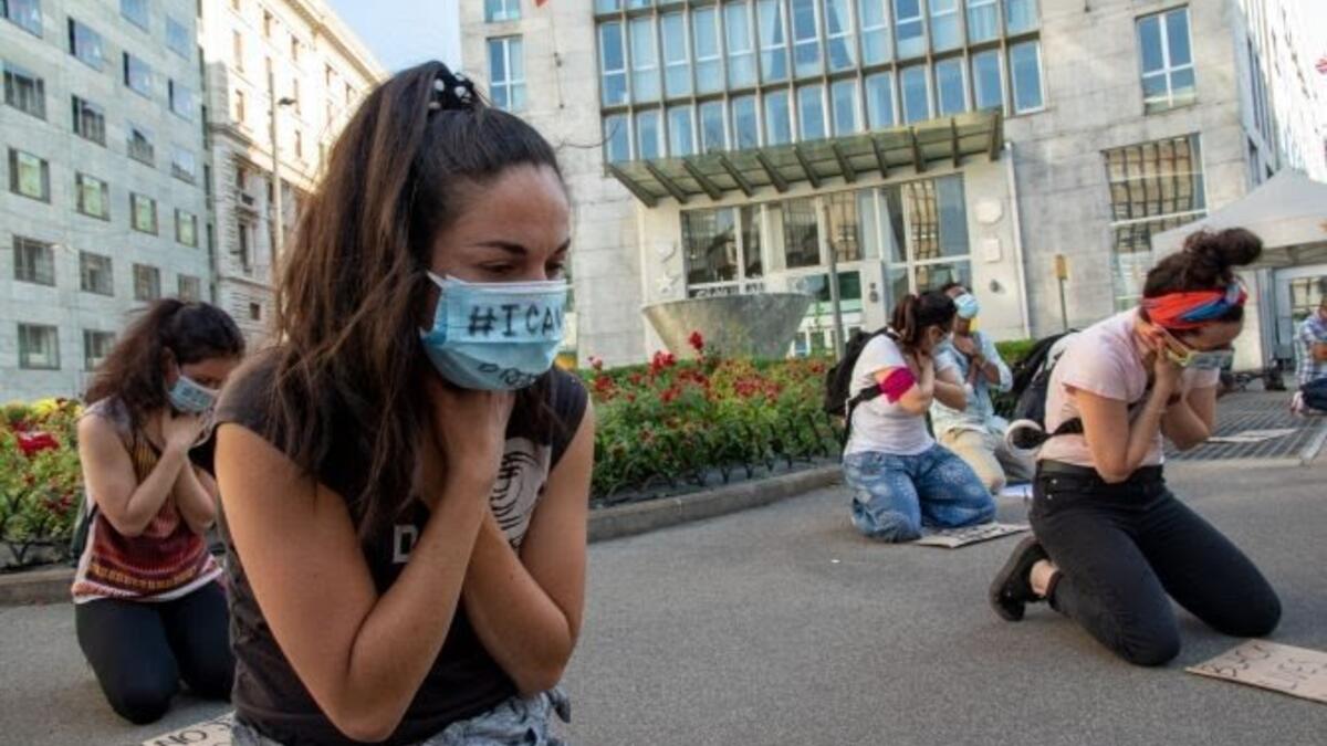 Flashmob of protest against the killing of George Floyd in front of the consulate of United States of America on May 28, 2020 in Milan, Italy (Twitter)
