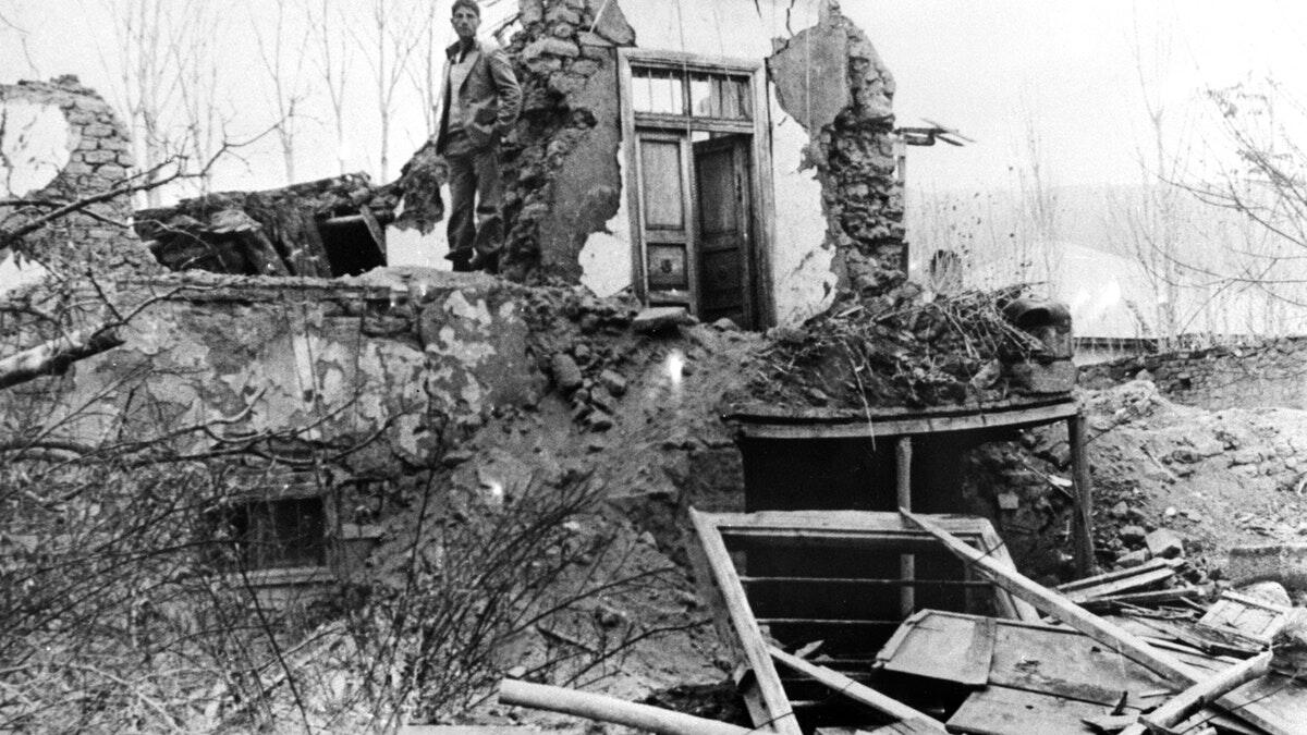 زلزال إرزينجان: في 26 ديسمبر 1939 وقع زلزال بقوة 7.8 درجات على مقياس ريختر، في مدينة إرزينجان الشرقية، ولقي حوالي 33 ألف شخص حتفهم بسببه، بحسب الإحصاءات الرسمية.