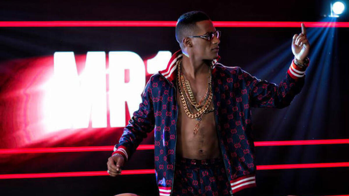 أنا رقم 1: التصريح الأكثر إثارة للجدل بالنسبة لرمضان وقاله بعد نجاح مسلسله "الأسطورة" حيث اعتبره محبيه ومنتقديه "مغرورًا".