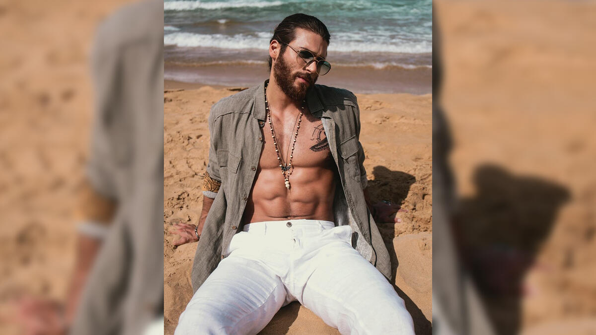 Can Yaman topless