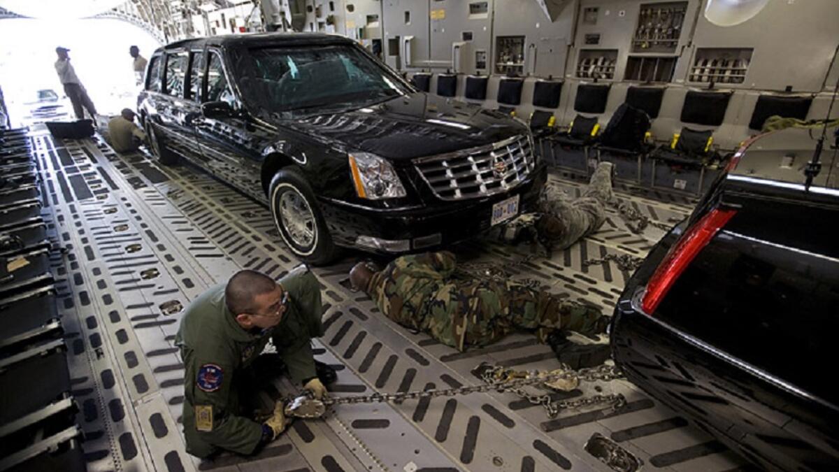 تمتلك السيارة القدرة على مقاومة أي هجوم كيميائي ولها وسائل تأمين تشمل حماية المقابض، وتمتلك خزان وقود محمي ضد أي محاولة لتفجيره.