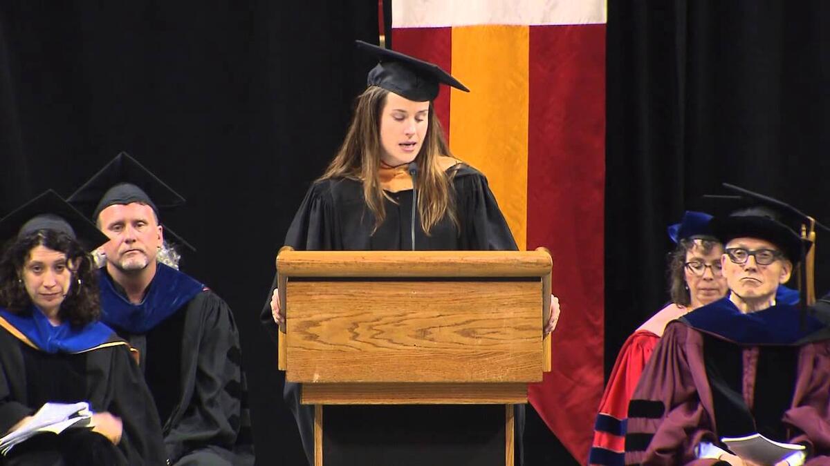 حاصلة على شهادة علم الأنثروبولوجي الثقافية من جامعة تولين في نيو أورليانز، قبل أن تحصل على شهادة الماجستير في الخدمات الاجتماعية من جامعة بينسلفانيا.