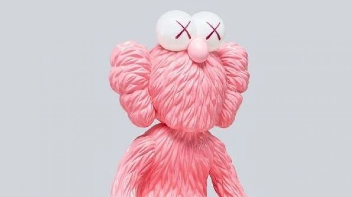 #KAWS #JuliaChiang (Instagram)