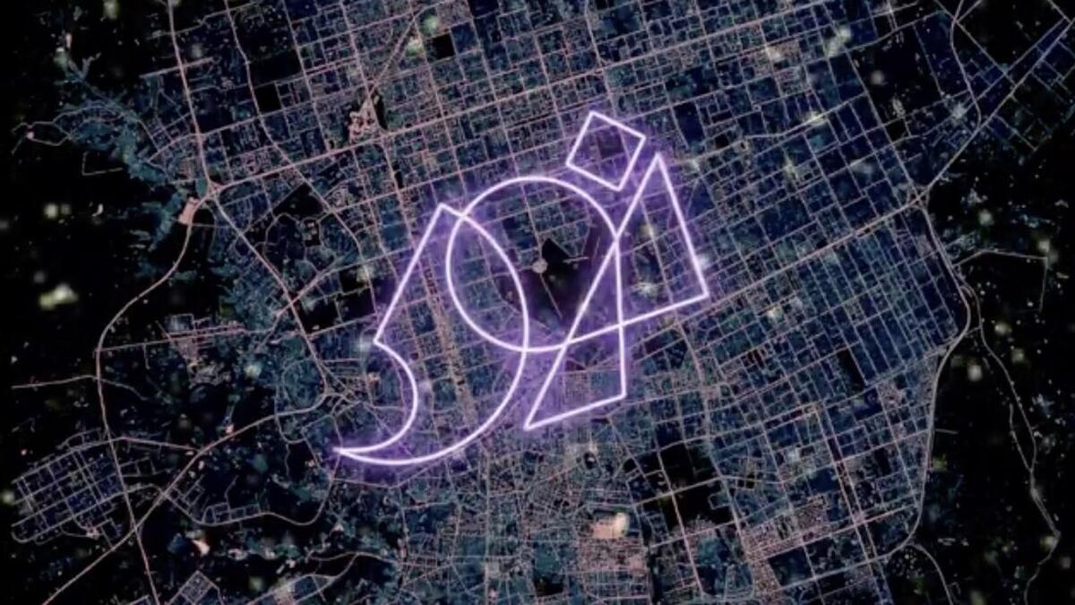 من بين أبرز الفنانين السعوديين المشاركين في الاحتفالية، مها ملوح، ولولوة الحمود، و، وأيمن زيداني، وأحمد ماطر، ووراشد الشعشعي.