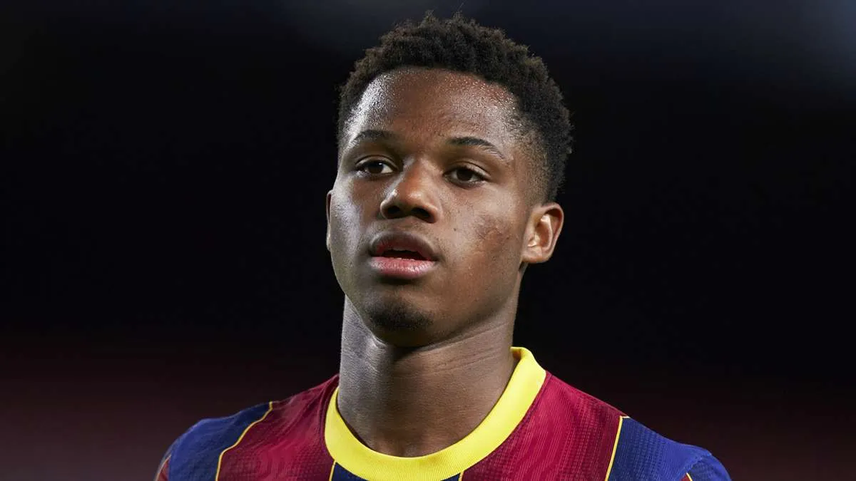4- آنسو فاتي (برشلونة) بقيمة 80 مليون يورو، وزيادة 44 مليوناً عن الصيف الماضي