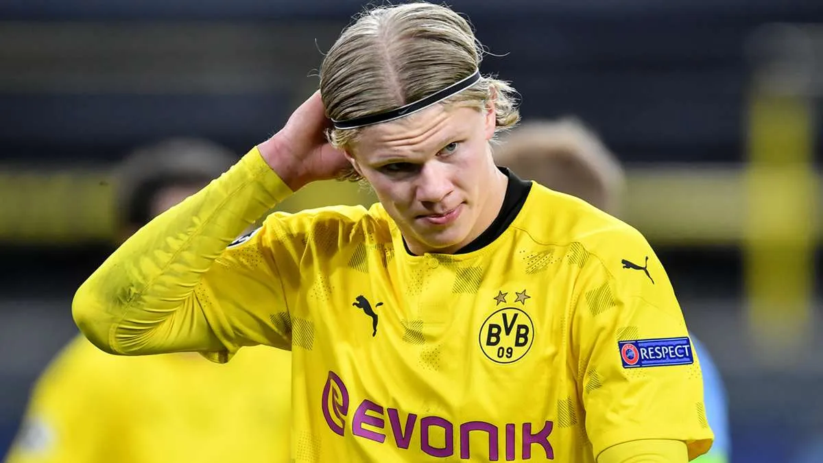 9- إيرلينغ هالاند (بوروسيا دورتموند) بقيمة 110 ملايين يورو، وارتفاع 38 مليوناً عن الصيف الماضي
