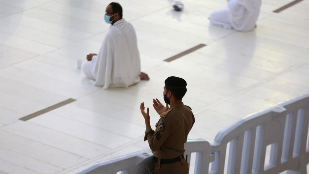 Immunised pilgrims in Mecca
