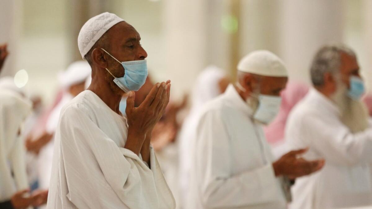 Immunised pilgrims in Mecca
