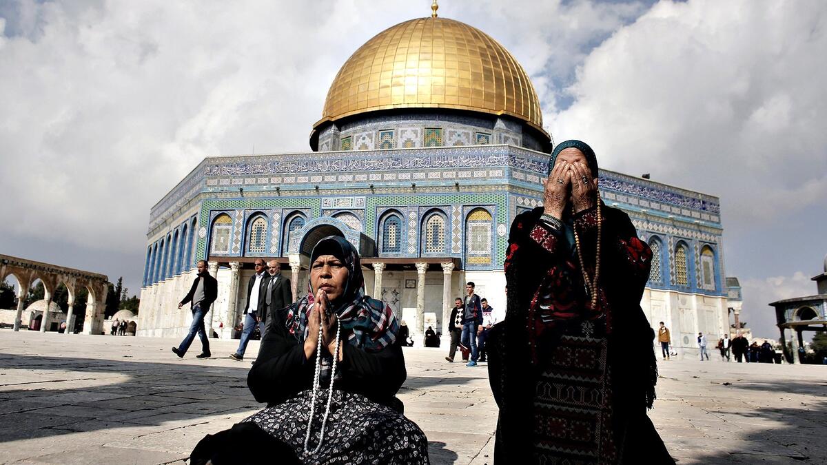 فلسطين / القدس: ستكون ساعات الصيام في أول يوم 14 ساعة و29 دقيقة، فيما ستصل في آخر يوم الى 15 ساعة و20 دقيقة.