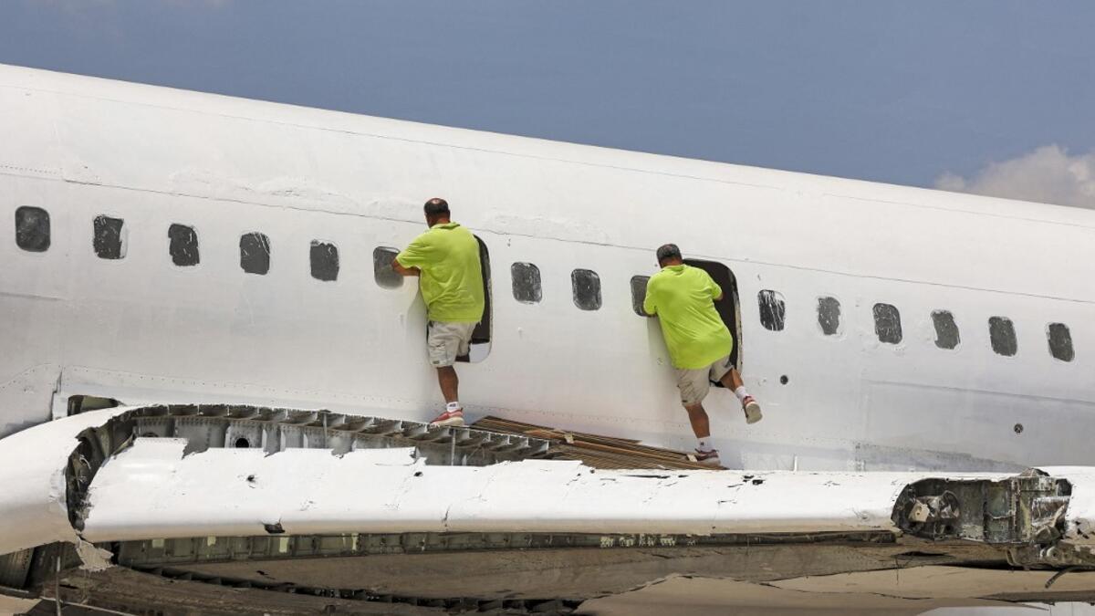 Palestinian twin turn airplane into a restaurant