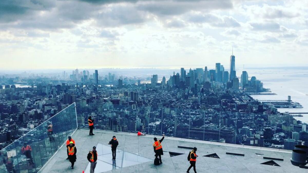 فئة حياة المدينة: صورة بدون عنوان للمصورة الأمريكية "ليز هوانغ" صُورت على  iPhone X.