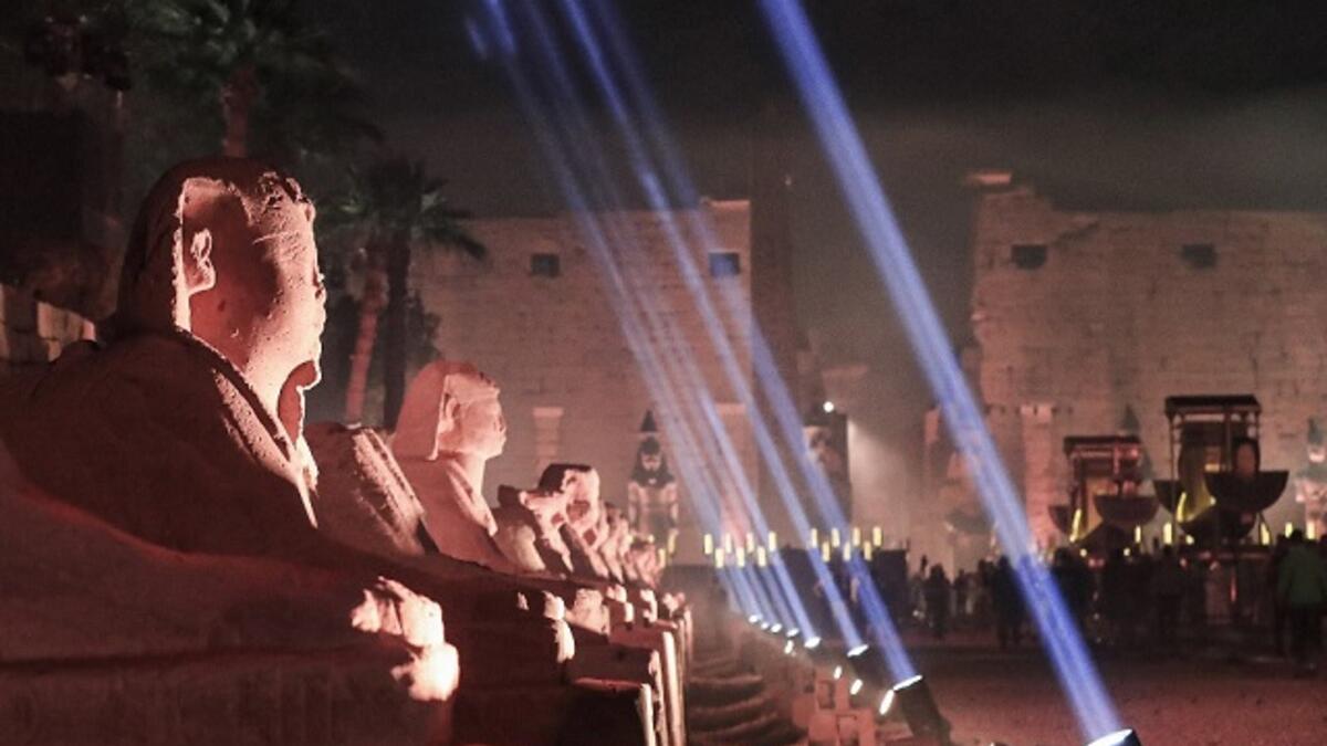 يزيد عمر طريق الكباش على 3500 عام ويبلغ طوله2.7 ميل وعرضه حوالي 250 قدمًا.