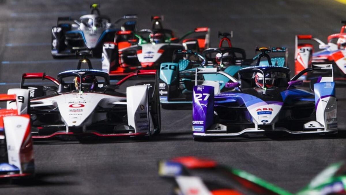 توقيت سباق فورمولا اي الدرعية: تبدأ 11:00 ص تنتهي 10:55 م