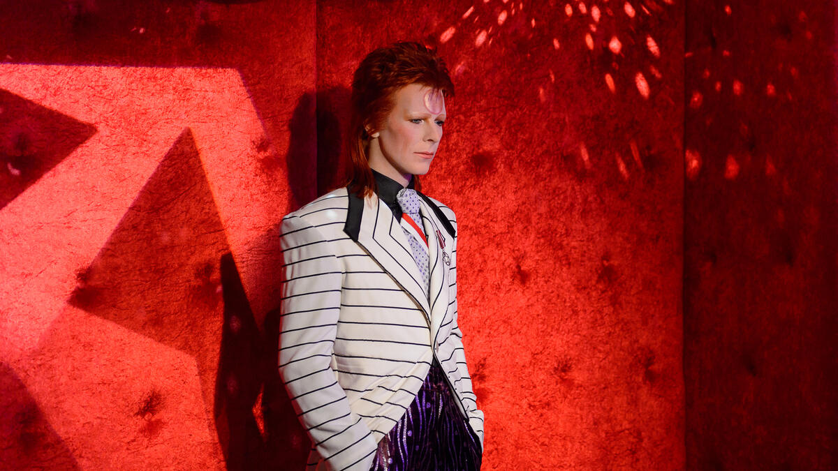 On what would have been his 75th birthday, the world commemorated style icon and great musician David Bowie in many ways.