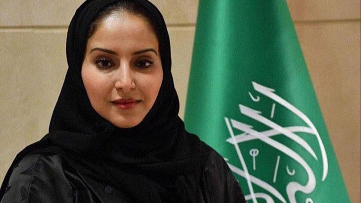 المرتبة 15: بسمة عبدالعزيز الميمان أول مواطنة خليجية تشغل منصبًا قيادًيا في منظمة السياحة العالمية، كما اعترف بها البنك الدولي كواحدة من أصغر الرؤساء التنفيذيين في منطقة الشرق الأوسط وشمال إفريقيا في عام 2020.