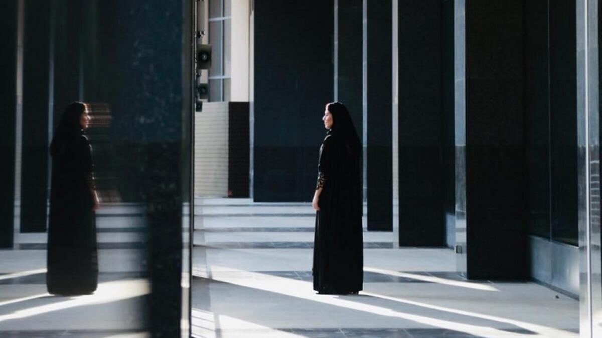 رابعة عبدالعزيز العثيم: مهندسة معمارية/مهندسة لـ “شركة 4 للهندسة المعمارية”، حصلت على درجة البكالوريوس من جامعة عفت في السعودية. اكتسبت خبرة في العديد من شركات الهندسة المعمارية المحلية تليها شنغهاي ولندن.