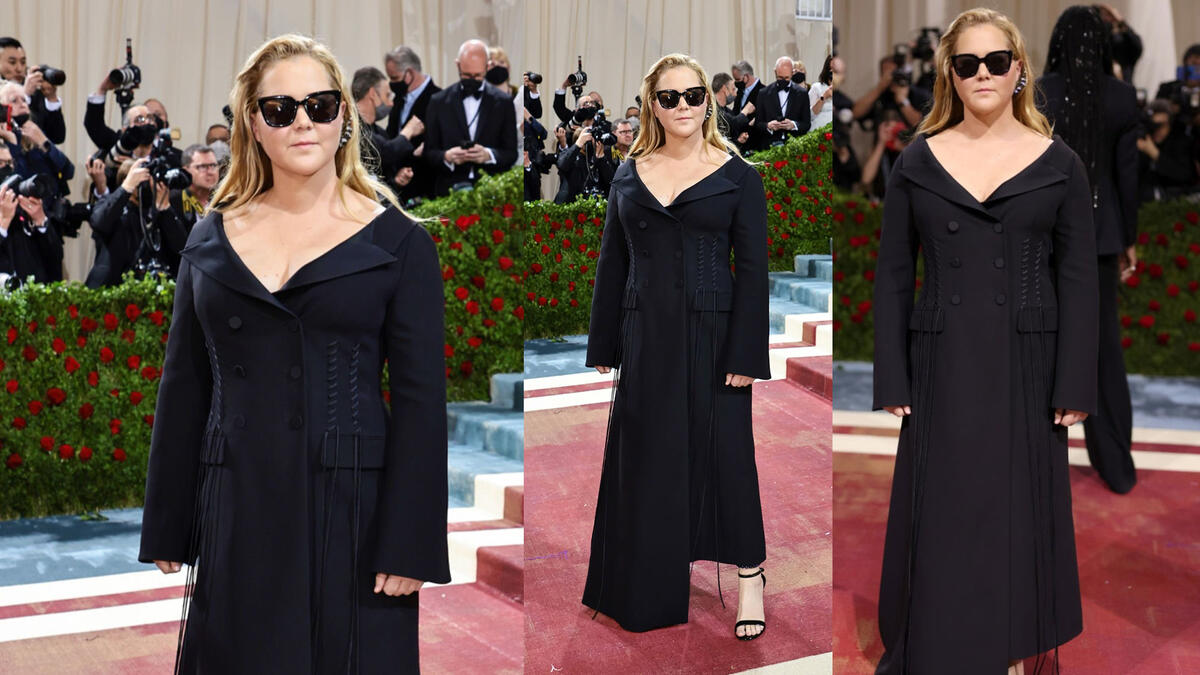 Amy Schumer in Chloé.