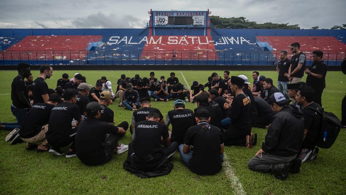Anger against police mounted in Indonesia on October 3 after at least 125 people were killed in one of the deadliest disasters in the history of football, when officers fired tear gas in a packed stadium, triggering a stampede. (Photo by Juni Kriswanto / AFP) Indonesia's football stadium