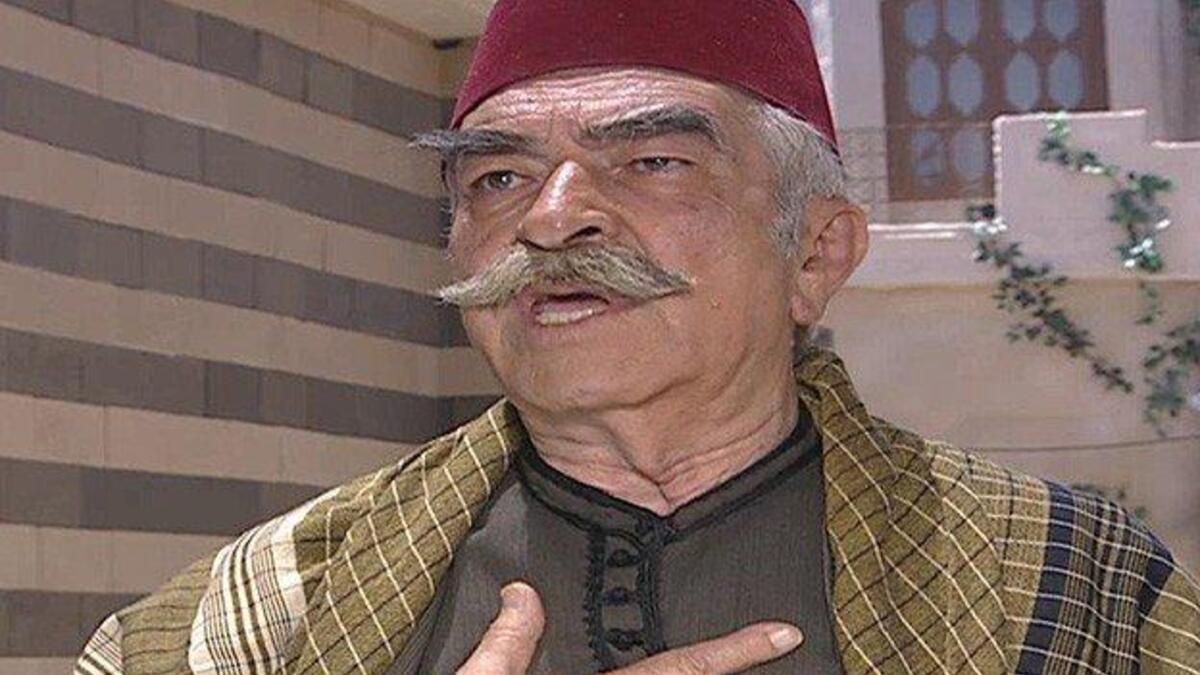 عبدالرحمن آل رشي (1934 – 2014): قدم شخصية زعيم حارة الضبع وهو عضو مؤسس في نقابة الفنانين السورية، توفي عام 2014 عمر ناهز 83 عاماً إثر تعرّضه لأزمة تنفسية.