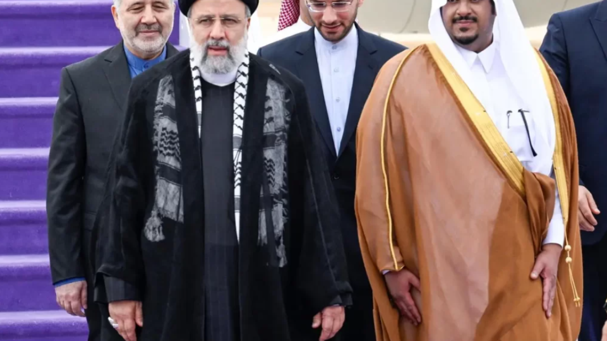 11 نوفمبر 2023: الرئيس الإيراني يصل الرياض للمشاركة في القمة العربية الإسلامية المشتركة غير العادية