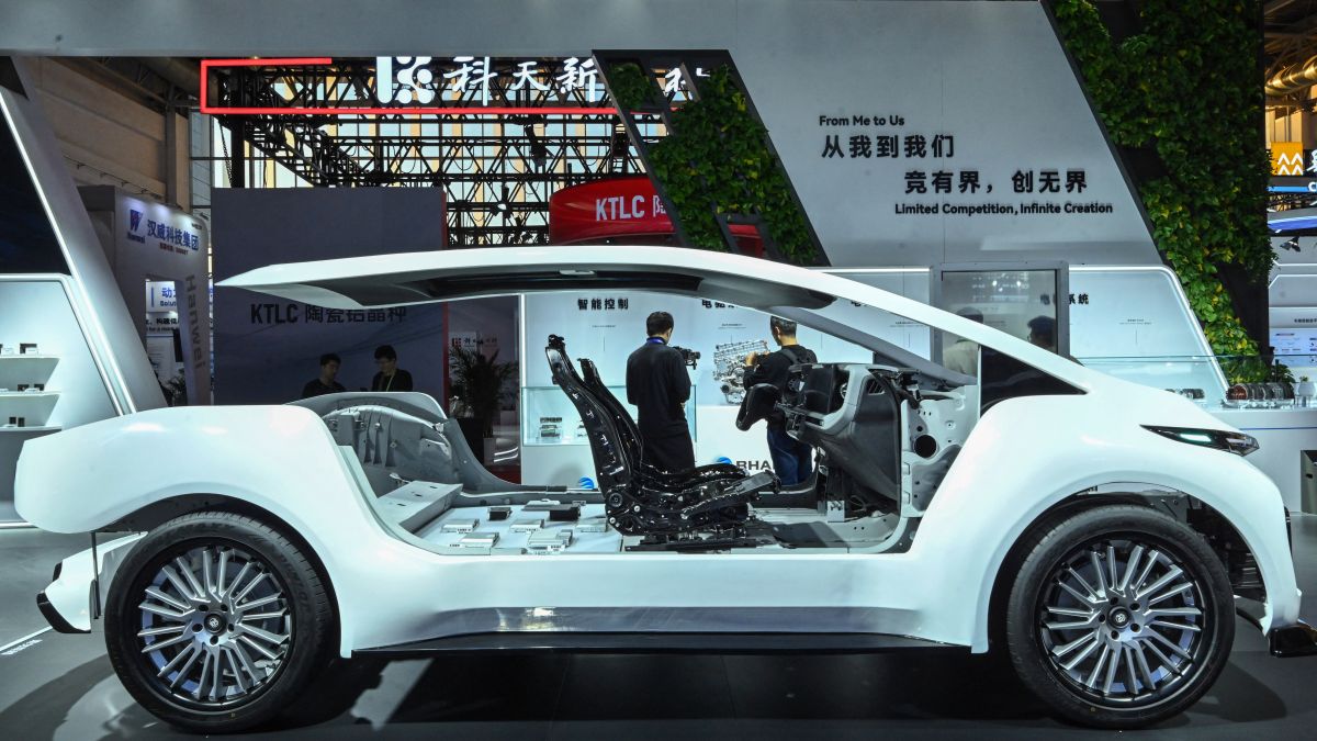 The second edition of the expo attracted over 200,000 visitors, marking an increase of about one-third compared to its first edition.(Photo by Afp)