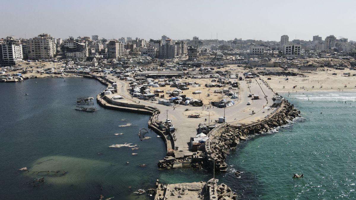 Russian charged after allegedly filming Israeli ports for Iran