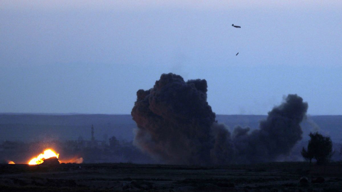 airstrikes on ISIS site