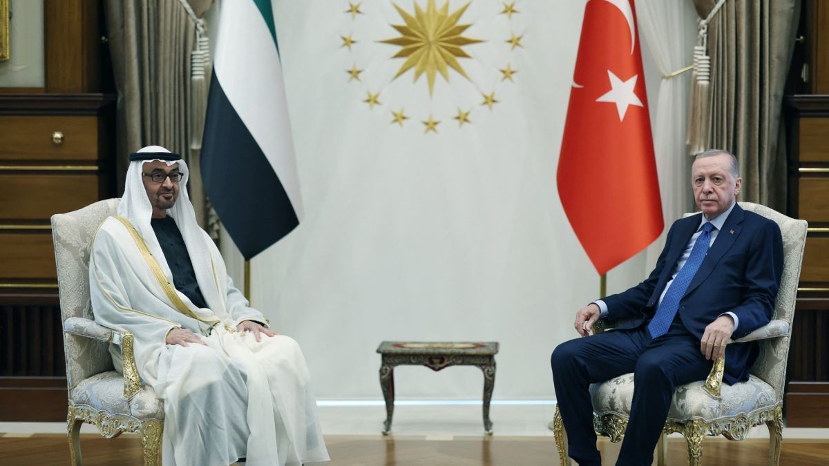 Erdogan and Greek PM postpone UAE visits amid MBZ health