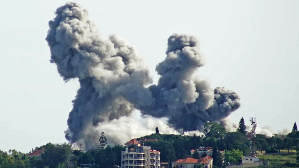 Israeli strikes kill 32 Lebanese over 24 hours