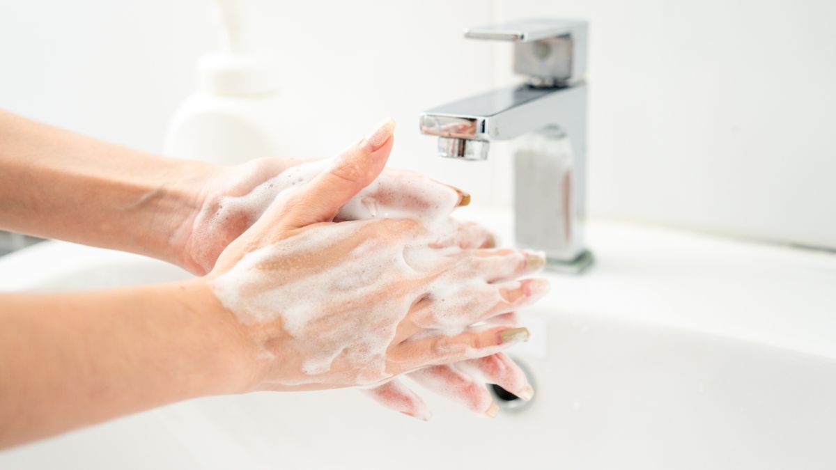 نظافتك سرّ صحتك وثقتك بنفسك